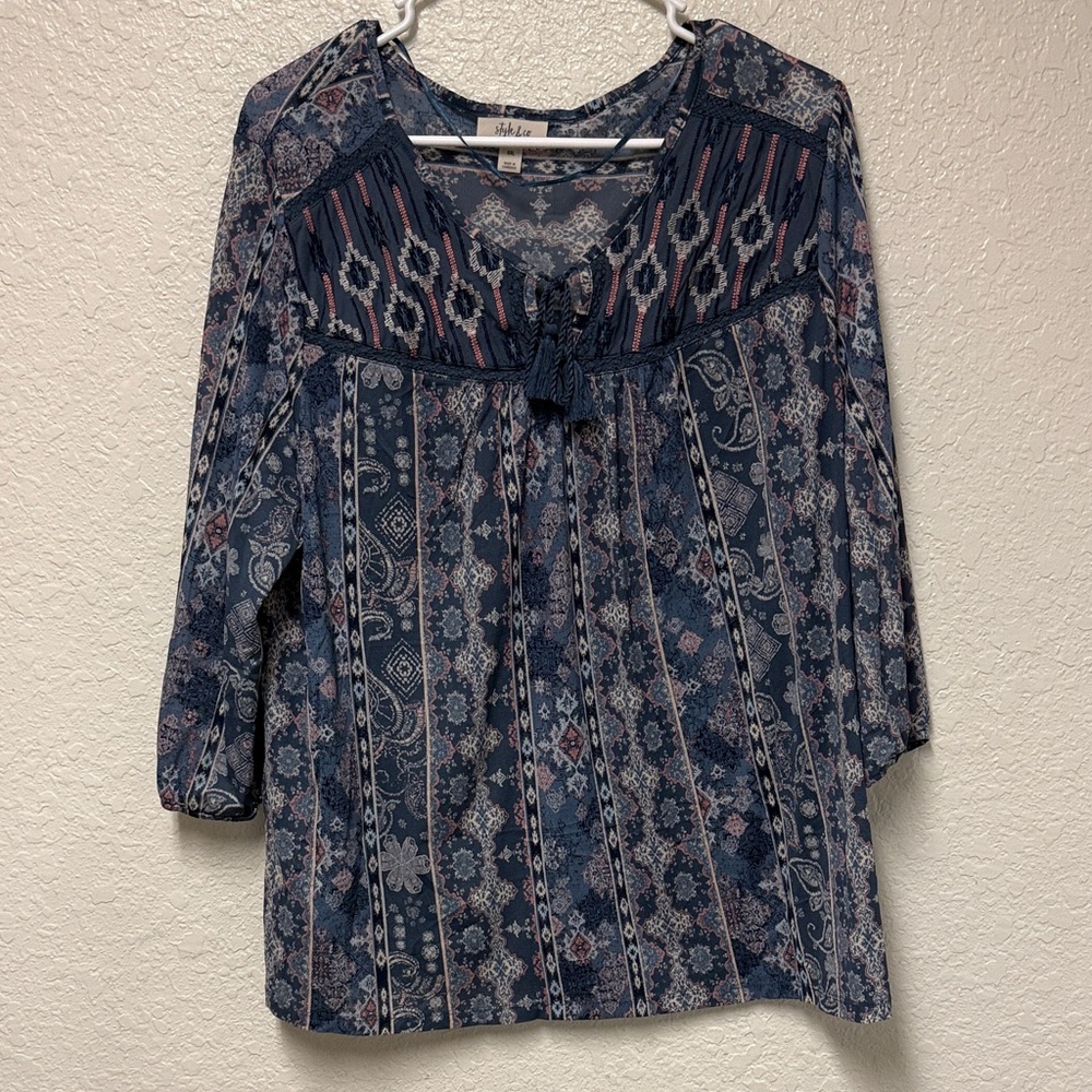 STYLE & CO. Blue Print Blouse with embroidered detail Size XXL